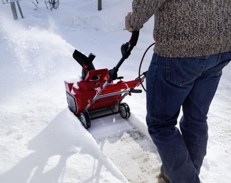 Снегоуборщик электрический GEOS SnowLine 46 E