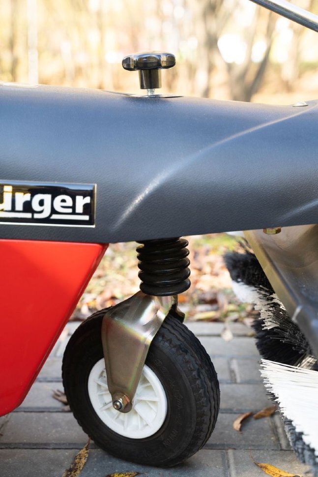 Подметально-уборочная машина TIELBUERGER TK58 (двигатель Honda GCV160)